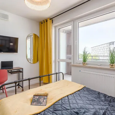 Enjoy! Pileckiego Apartment Warsaw Exterior photo