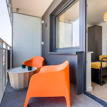 Enjoy! Pileckiego Apartment Warsaw Exterior photo